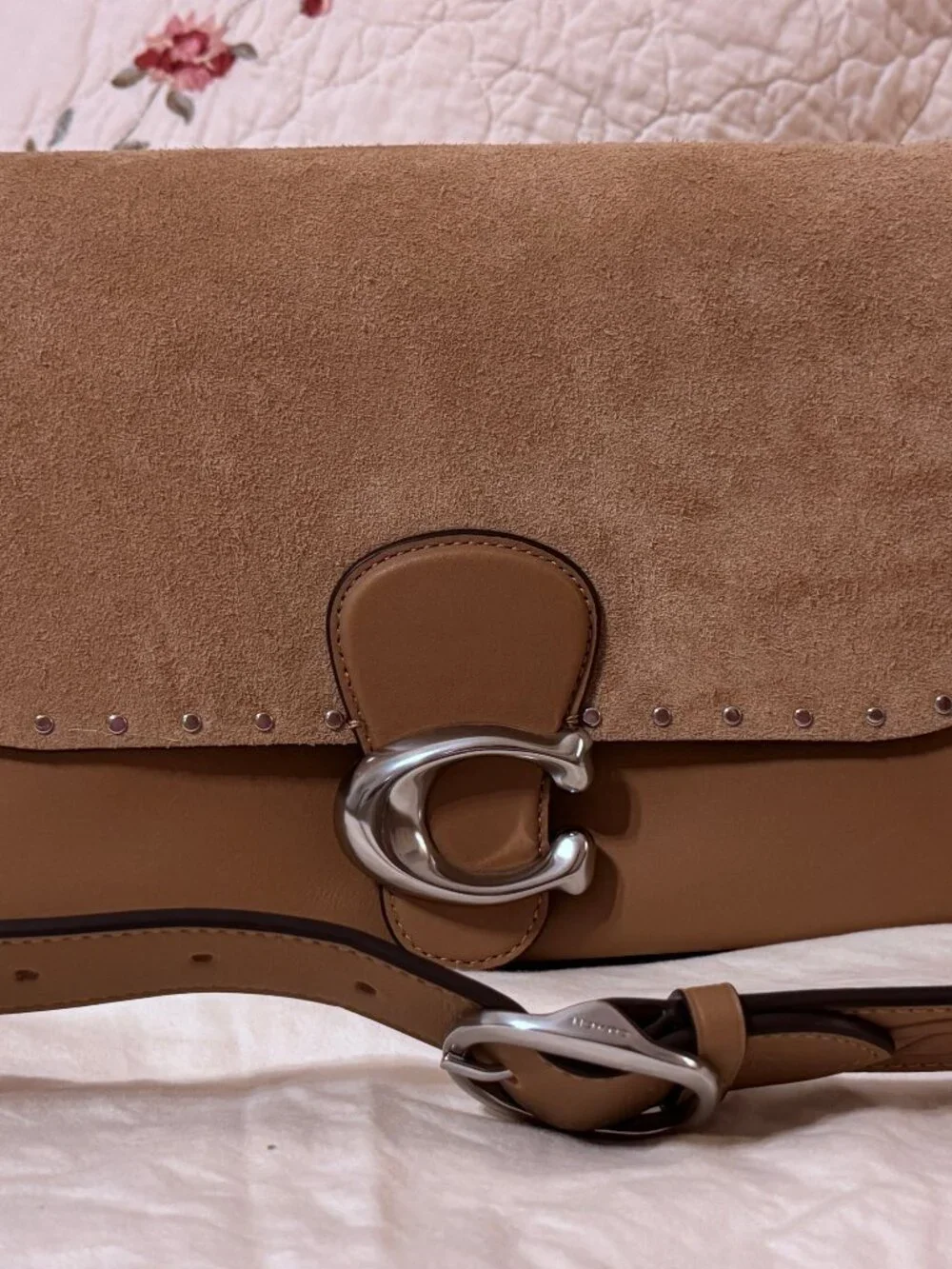 Coach Soft Tabby Shoulder Bag Crossbody Suede Peanut - Complete Both Straps